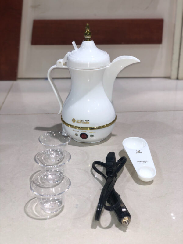⁦عرض ثلاث حبات دلة الخليج للسيارة⁩ - الصورة ⁦3⁩